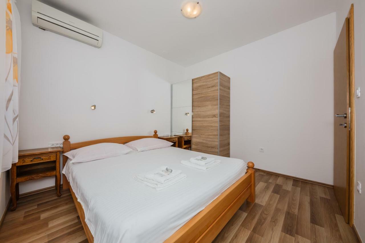 Apartments Selak Сплит Экстерьер фото